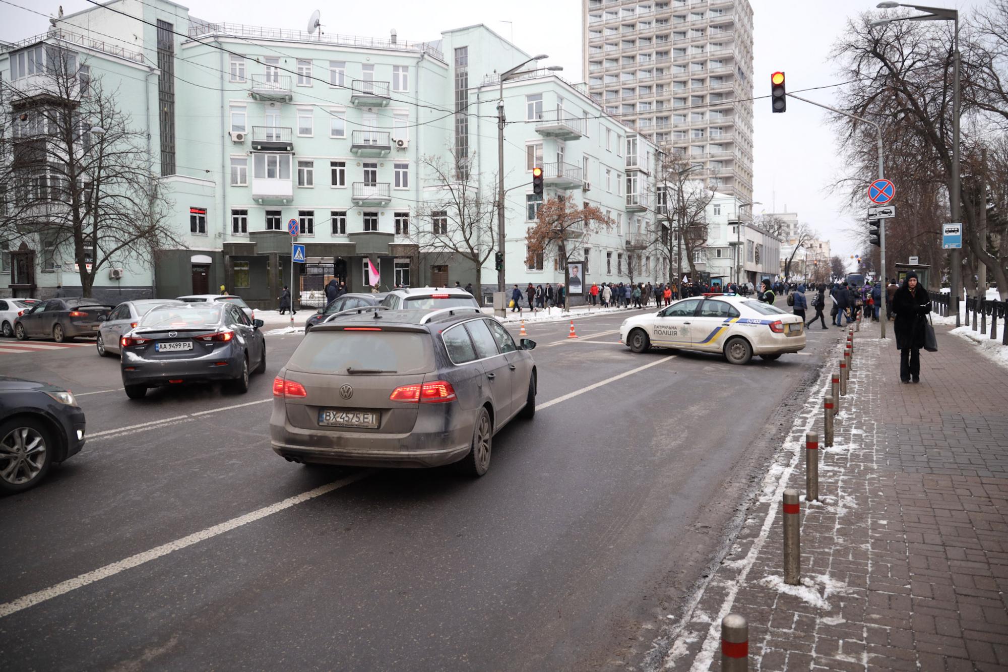 Движение под Верховной Радой перекрыто: причина