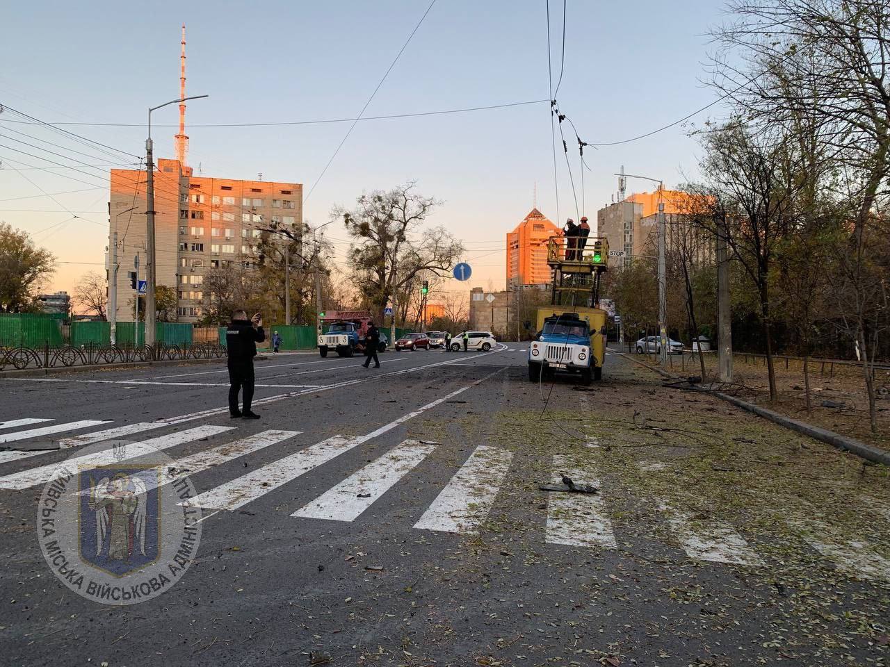 Удар по Киеву: обломки беспилотника упали в Шевченковском районе