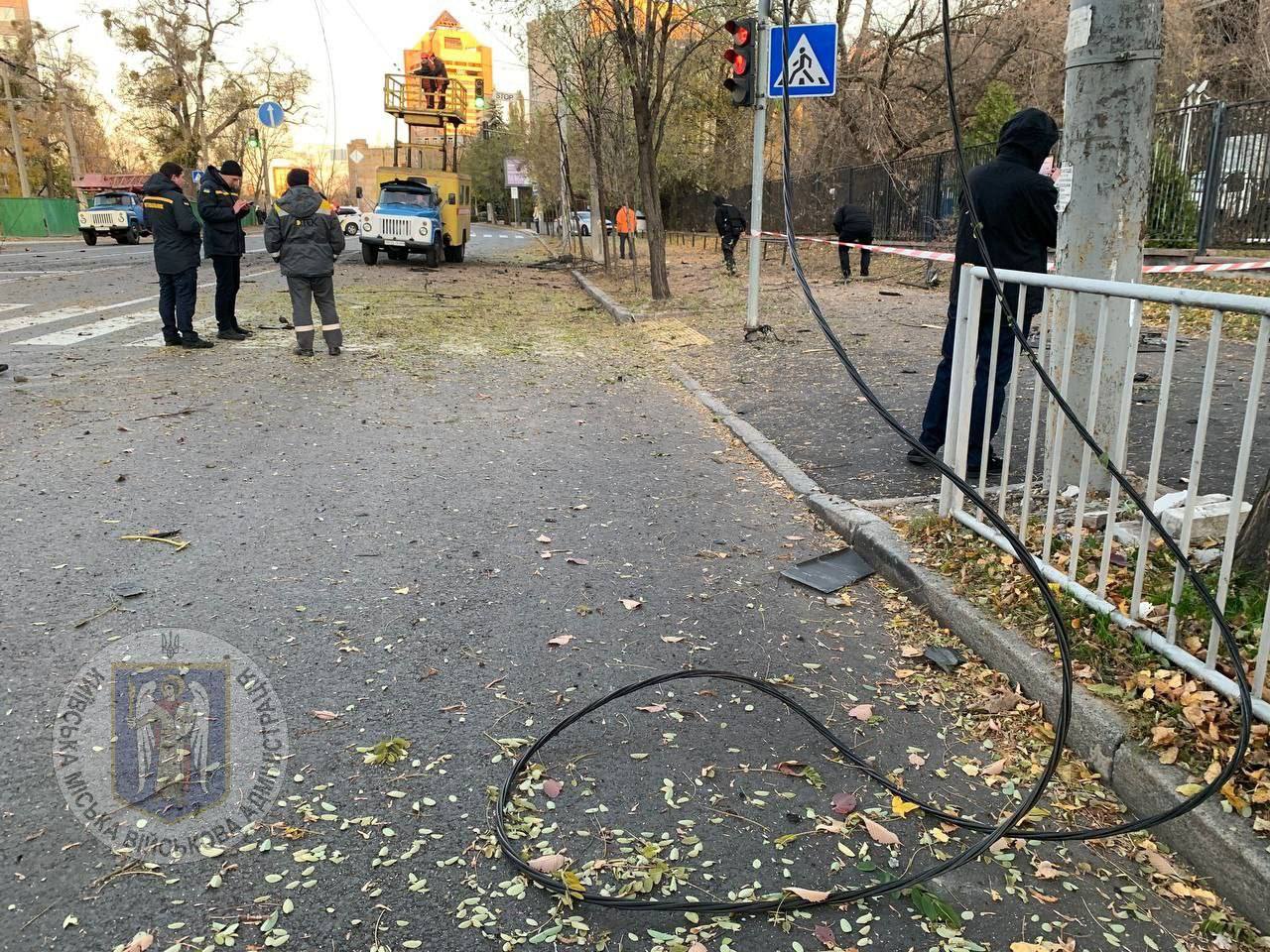 Удар по Киеву: обломки беспилотника упали в Шевченковском районе