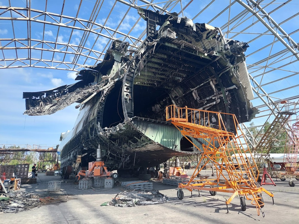 "Мрія" ще злетить? Українцям показали, який вигляд має найбільший у світі літак сьогодні (фото)