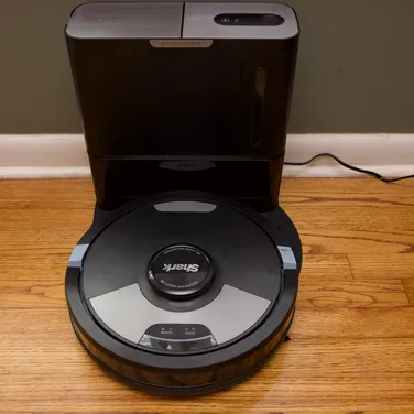 6 кращих роботів-пилососів, які зроблять ваше життя простіше та чистіше