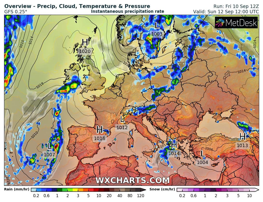 Синоптики рассказали, сколько еще в Украине продлится бабье лето и когда похолодает