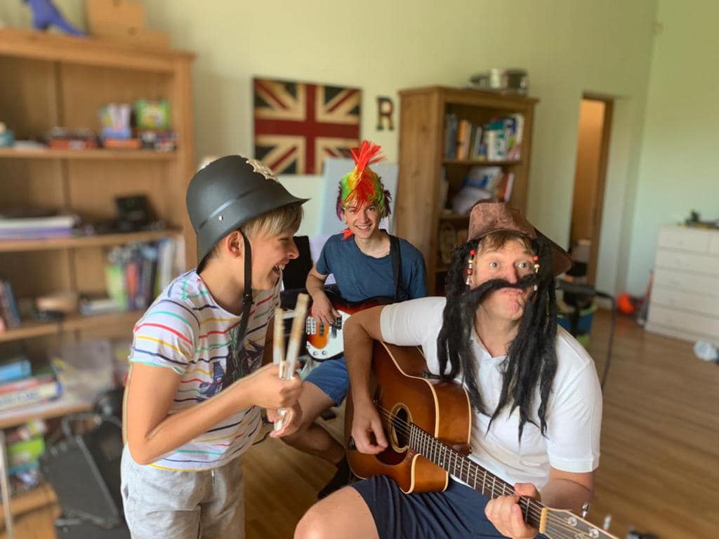 Екс-секретар РНБО Данилюк одружився з дизайнеркою Літковською: милі фото молодят