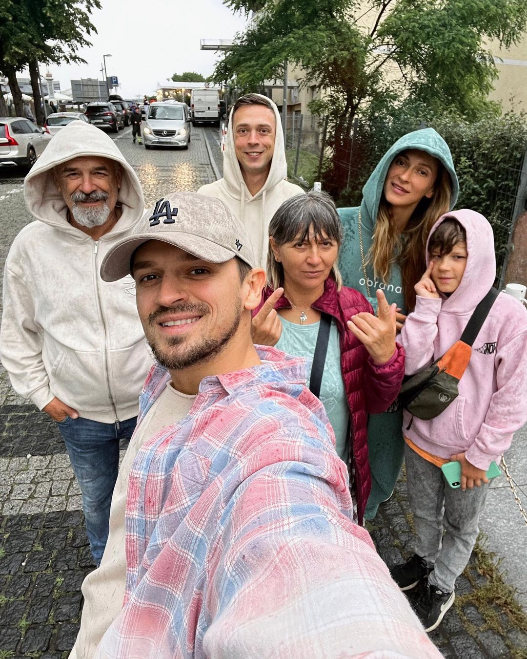 Брат TAYANNA вернулся в Россию и удалил слова в поддержку Украины: сеть в шоке от поступка