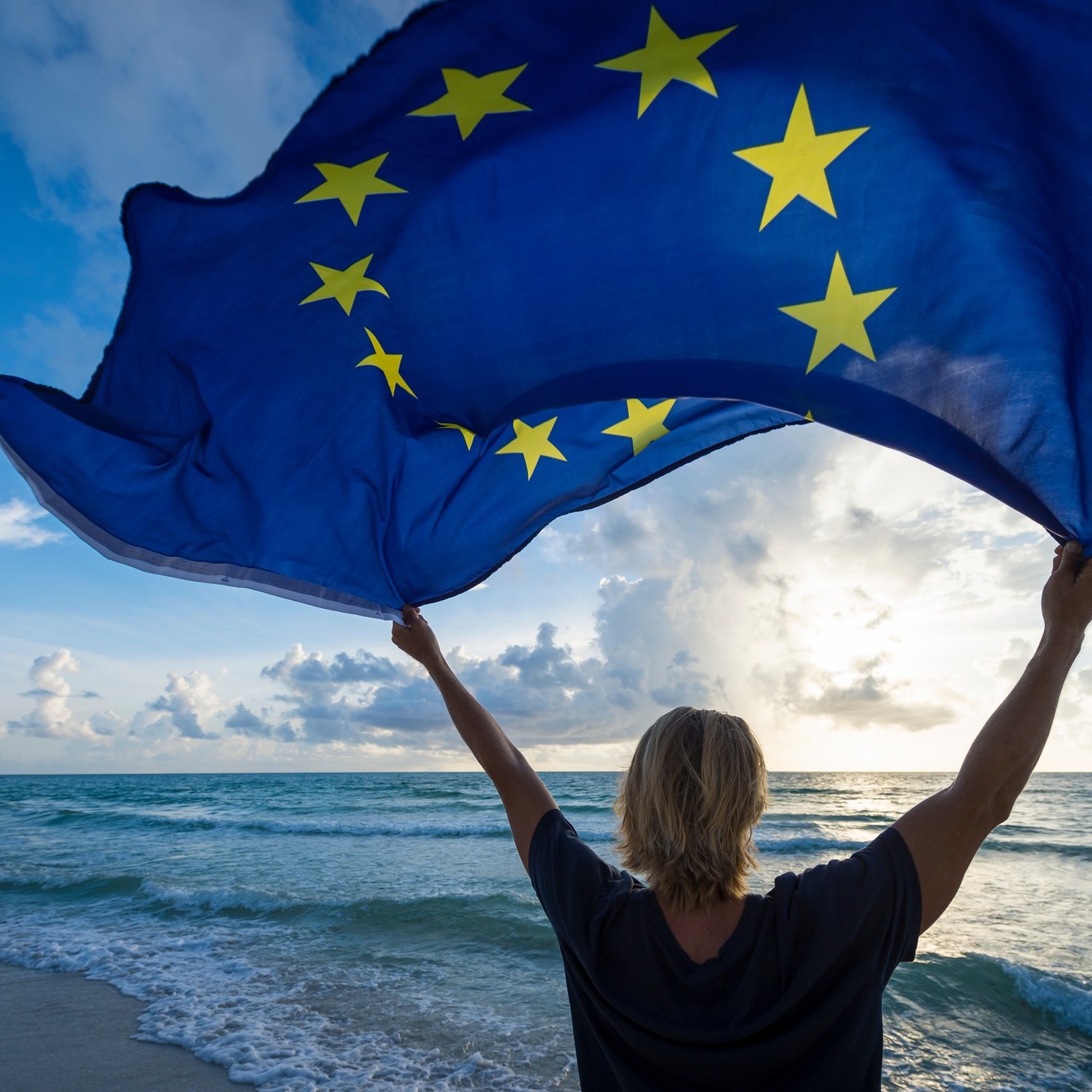 Хто ще, крім нас? Які країни мають синьо-жовті прапори і що вони означають