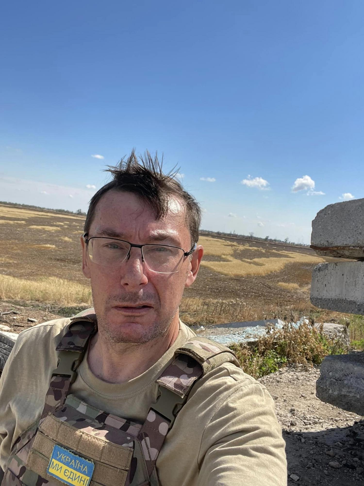 Стало известно, где сейчас Юрий Луценко. Он показал красноречивые фото и видео