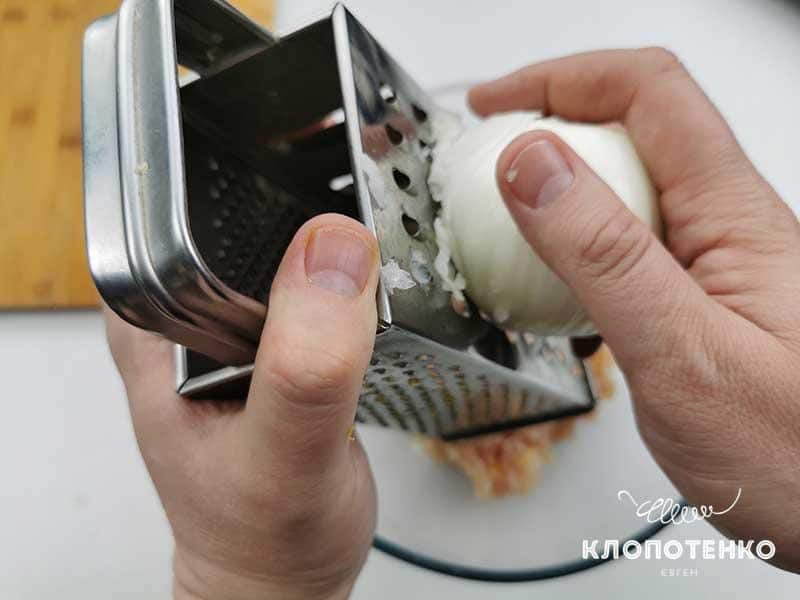 Клопотенко поделился рецептом самых вкусных котлет, добавив особый ингредиент