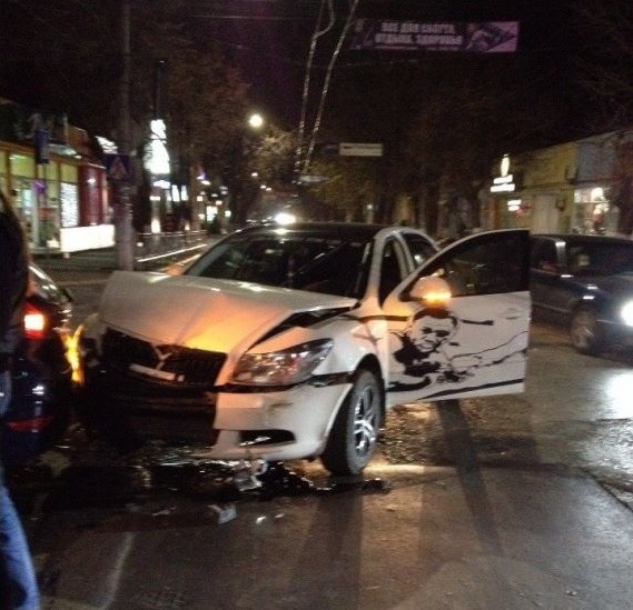 Олександр Усик розповів про улюблені авто: "сам люблю доглядати"