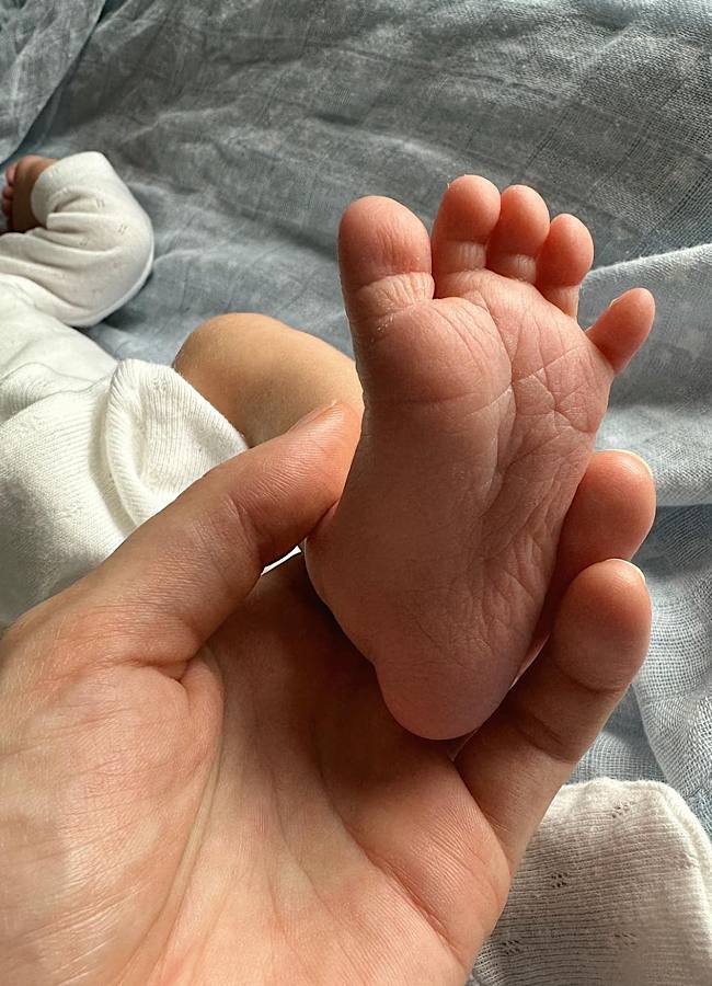 Улюблена ювелірка Зеленської стала мамою вдруге: фото дитини