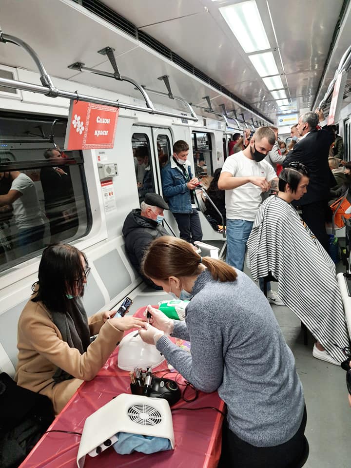 У метро Києва з'явилося нововведення, якого так довго чекали (фото)