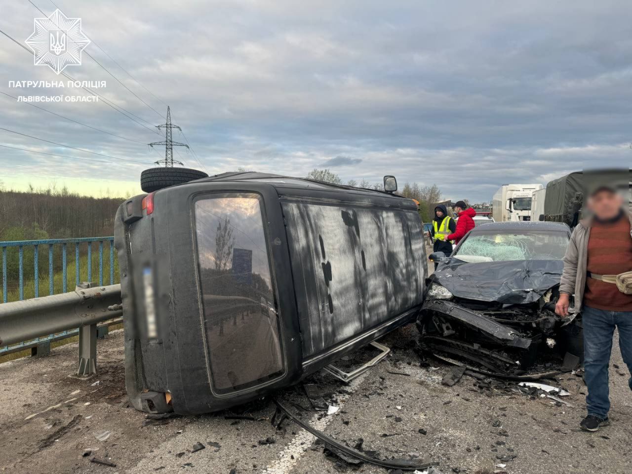 ДТП возле Львове произошло 3 апреля - движение на трассе Киев-Чоп  ограничили | РБК Украина