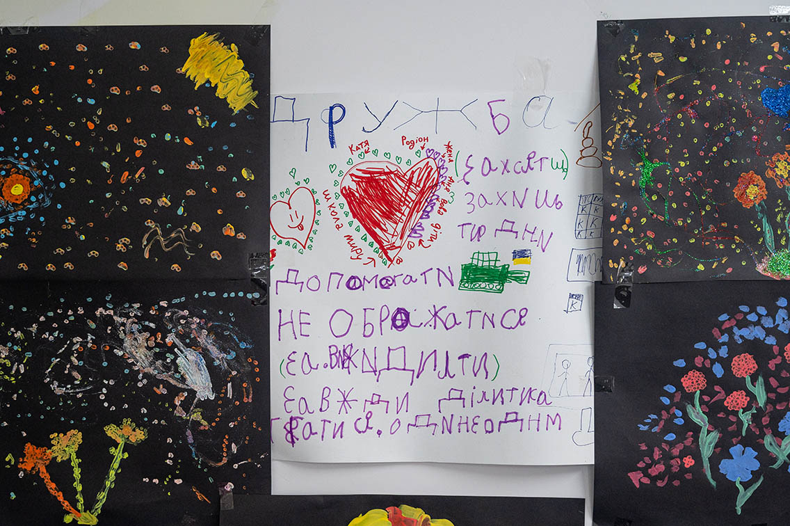 Как сейчас живут люди в модульном городке во Львове: красноречивые фото