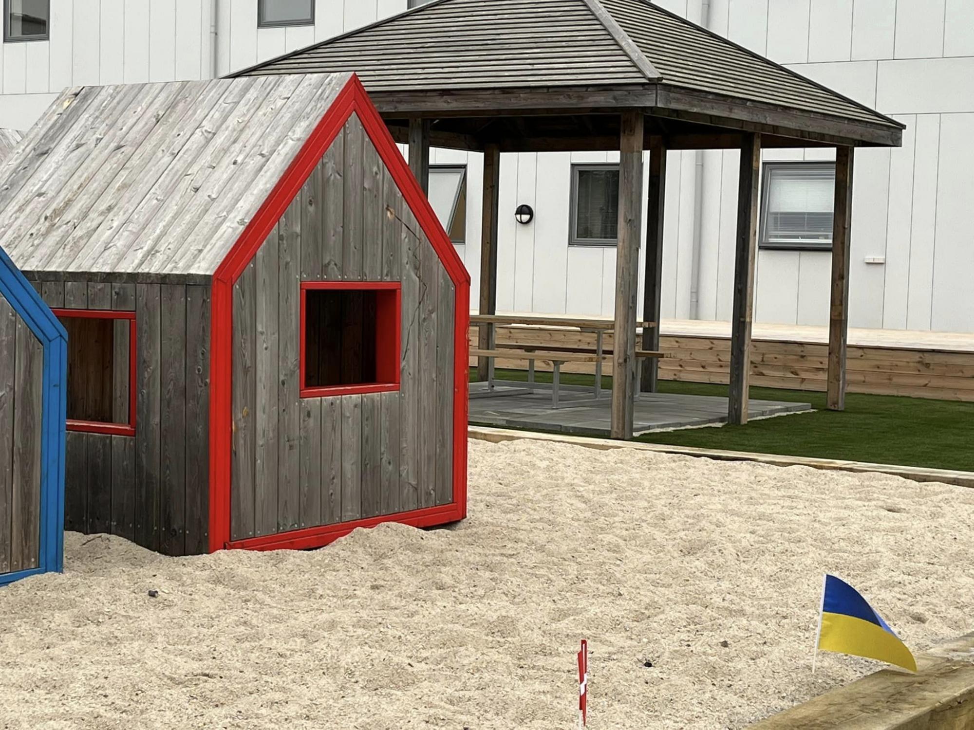 У Данії відкрили нове житлове містечко для біженців з України: як воно виглядає (фото)