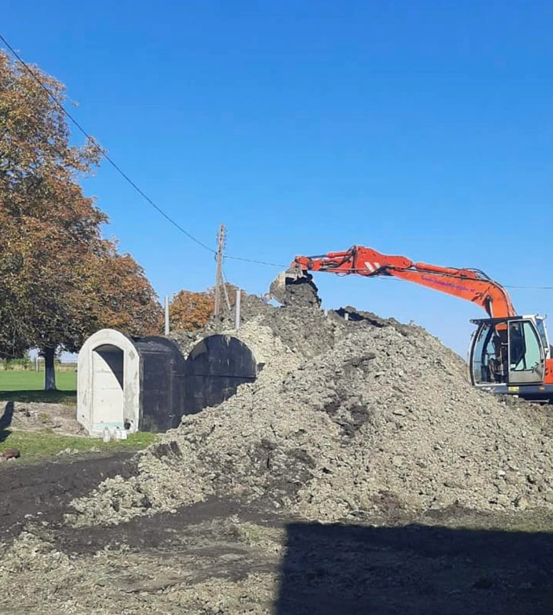 В Україні почали встановлювати унікальні укриття з бетону, як у протиядерних бункерах (фото)