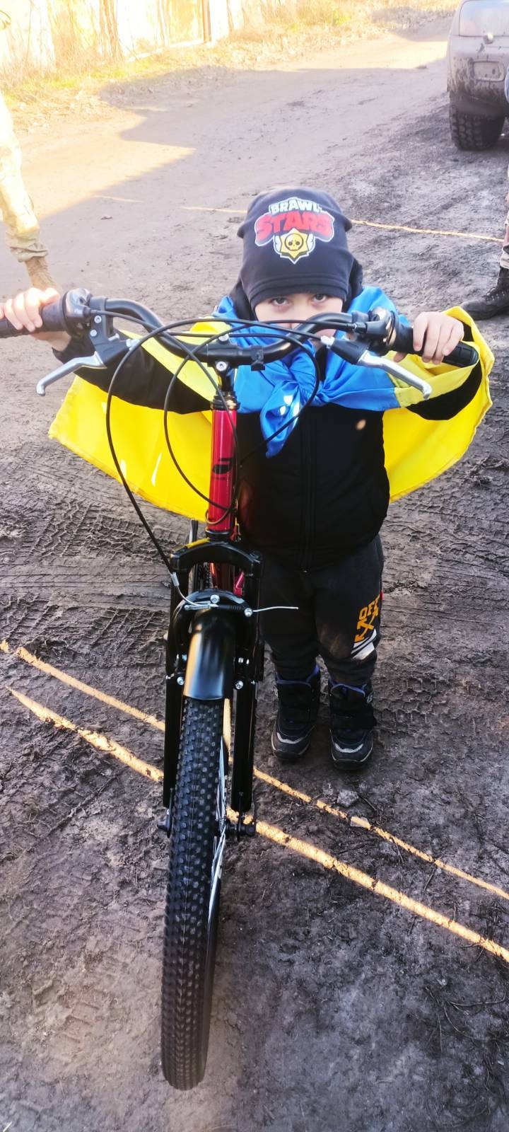 Українські військові допомогли здійснити мрію хлопчика, який пережив окупацію (фото)