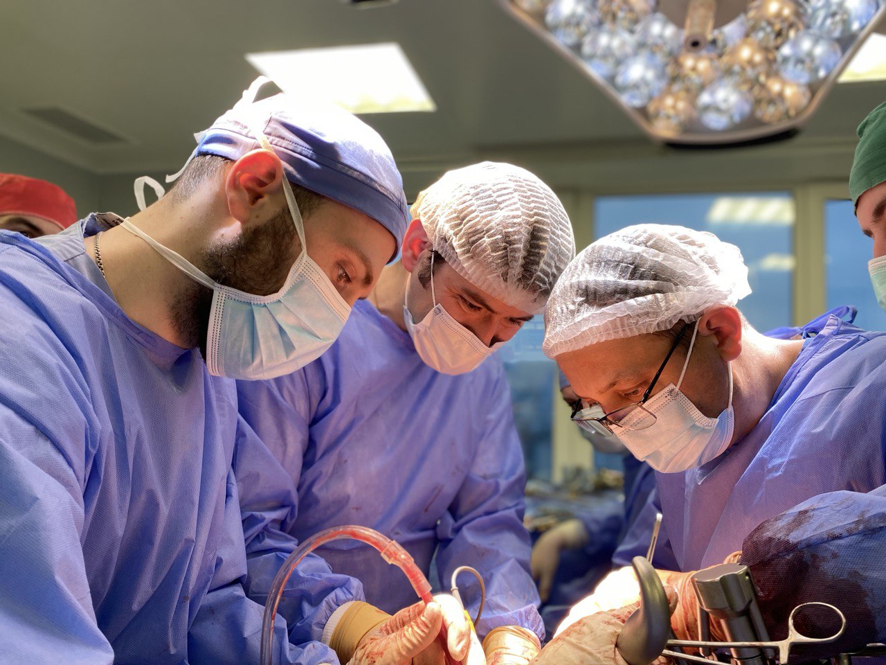 Українські лікарі вперше пересадили легені ліквідатору аварії на ЧАЕС (фото)