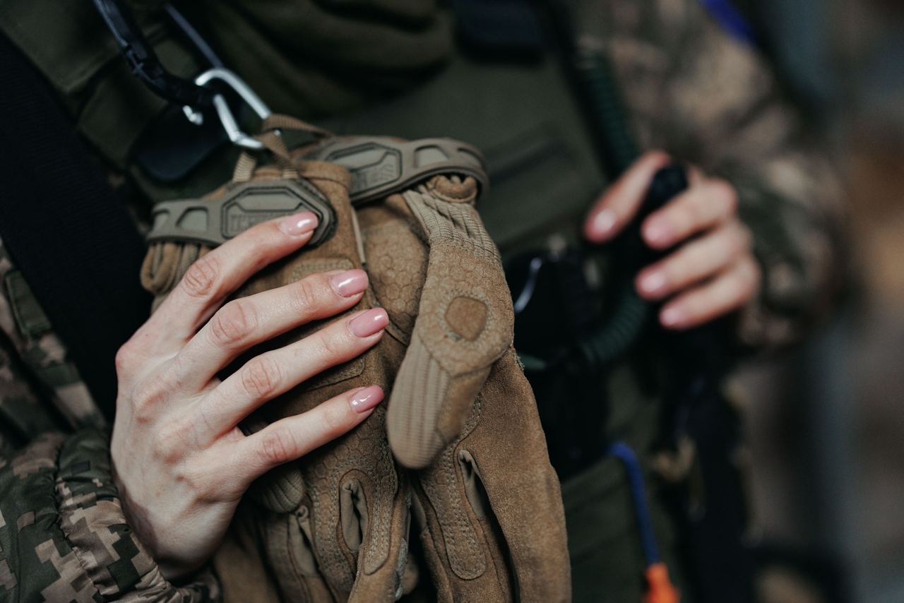 Ми їдемо на полювання: комвзводу ЗСУ "Відьма" розповіла про бої за Бахмут