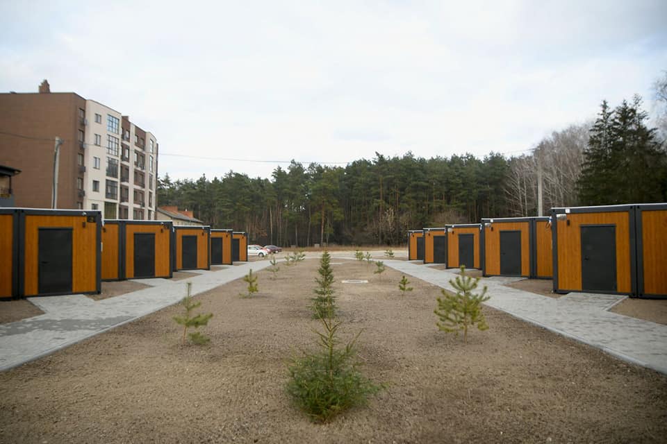Дивіться, який вигляд має перше модульне містечко для переселенців на Рівненщині
