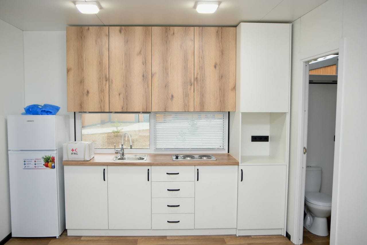 Дивіться, який вигляд має перше модульне містечко для переселенців на Рівненщині