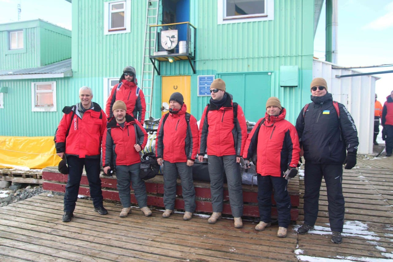 На станцию Вернадского прибыла новая украинская экспедиция: первые фото