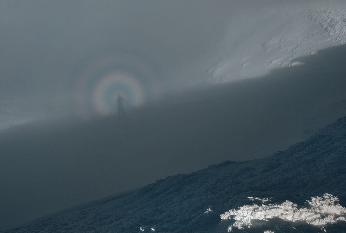 У Карпатах зафіксували Брокенського привида. Унікальні фото рідкісного явища