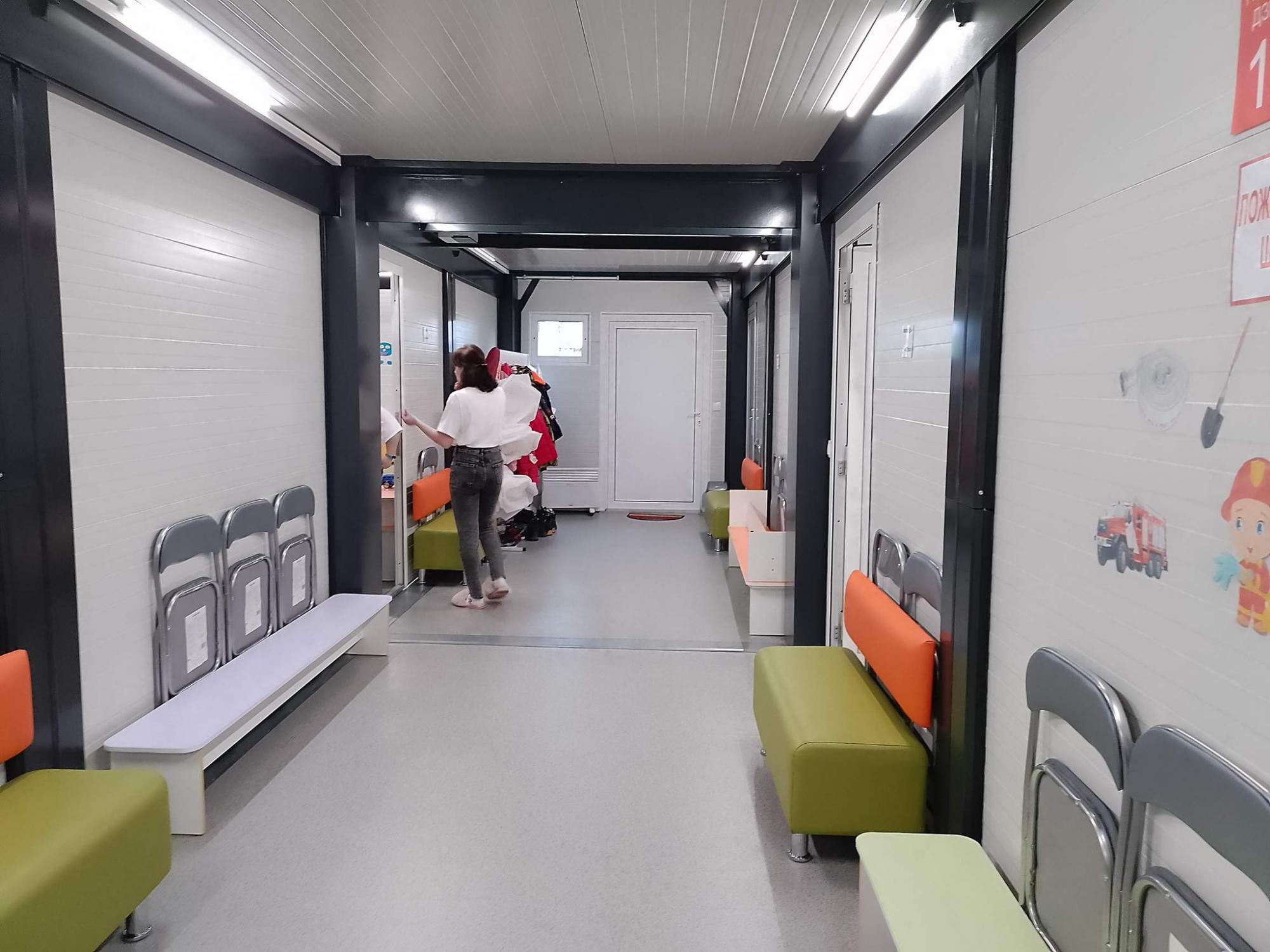 Под Киевом открыли модульный детский садик: вот как он выглядит