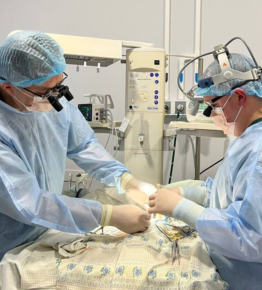 У Рівному новонародженій дитині зробили операцію на серці: дівчинка важила всього 800 грамів (фото)