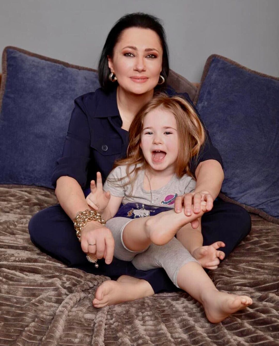 5 українських знаменитостей, які стали мамами у 40+ років