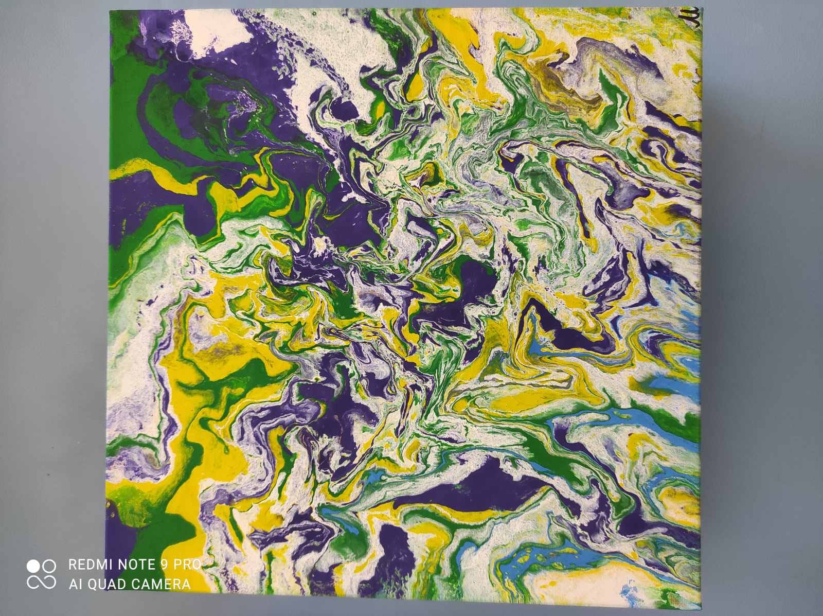 Онкохвора 11-річна Марійка малює та продає картини, щоб допомогти ЗСУ: чуттєва історія