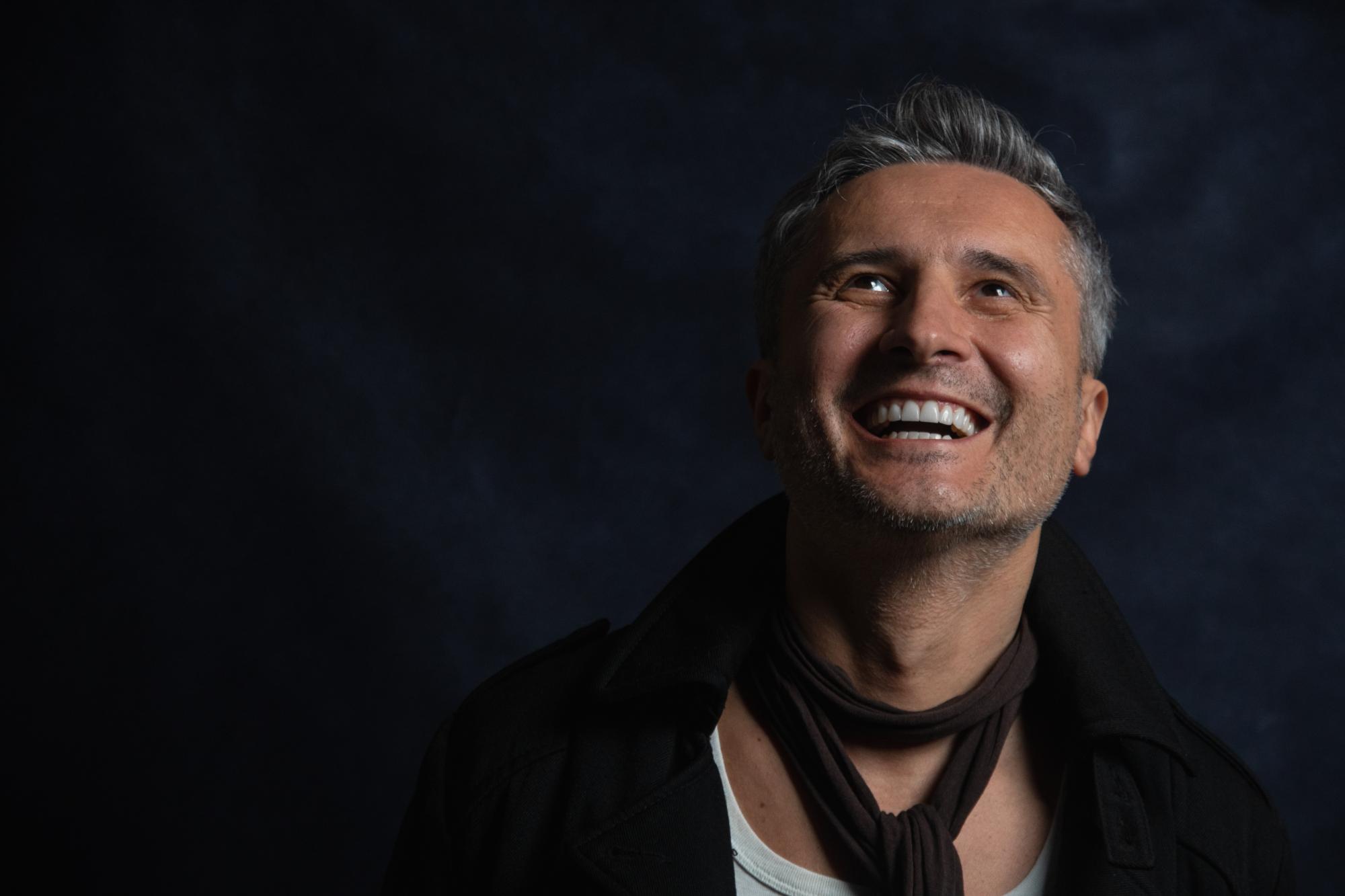 "Є відчуття, що ти вдома": Віктор Винник зачаровує новою піснею про Львів