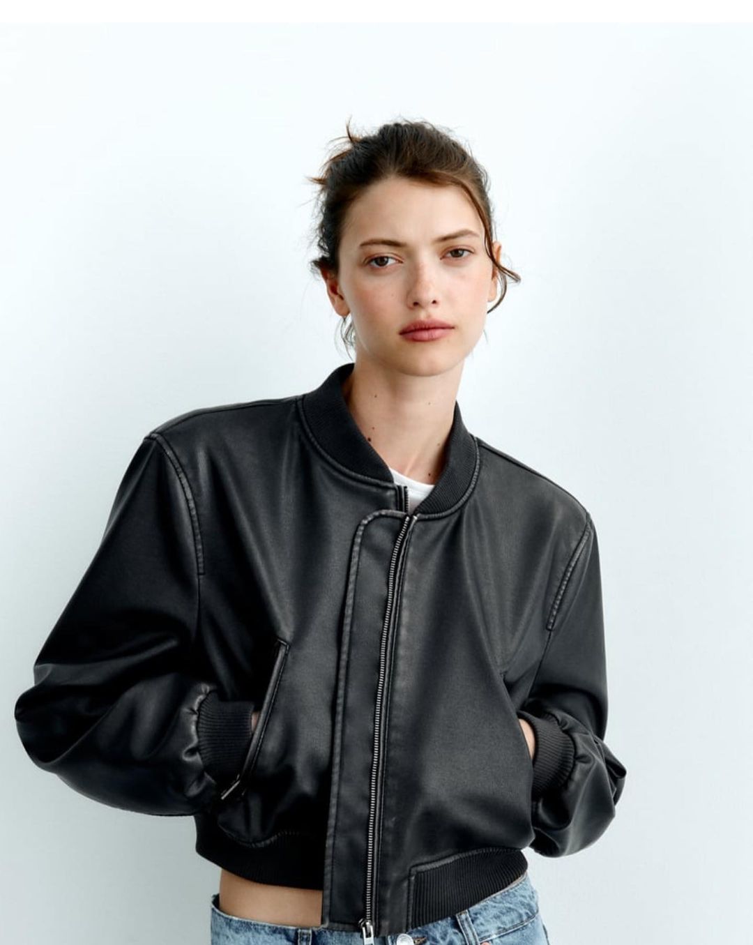 Хитовая весенне-летняя куртка, которая должна быть в вашем гардеробе: фотопримеры