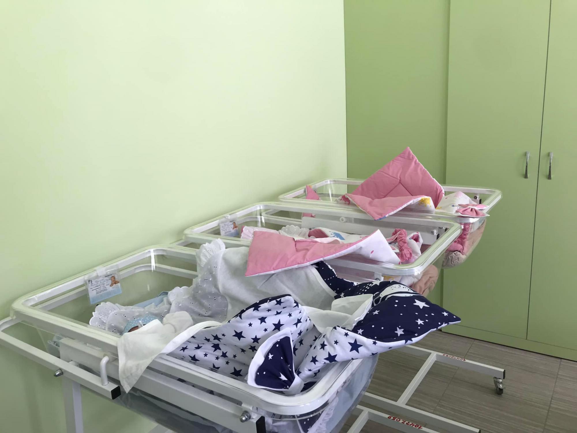 Символ возрождения страны: в Днепре впервые за долгое время родилась тройня