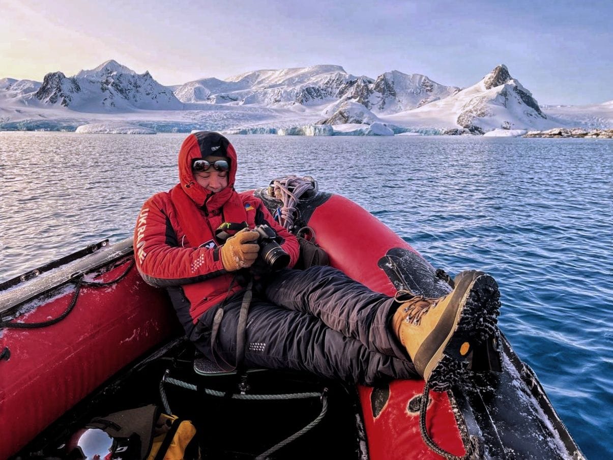 Таких фото Антарктиды вы точно не видели! И такую открытку можно получить по почте