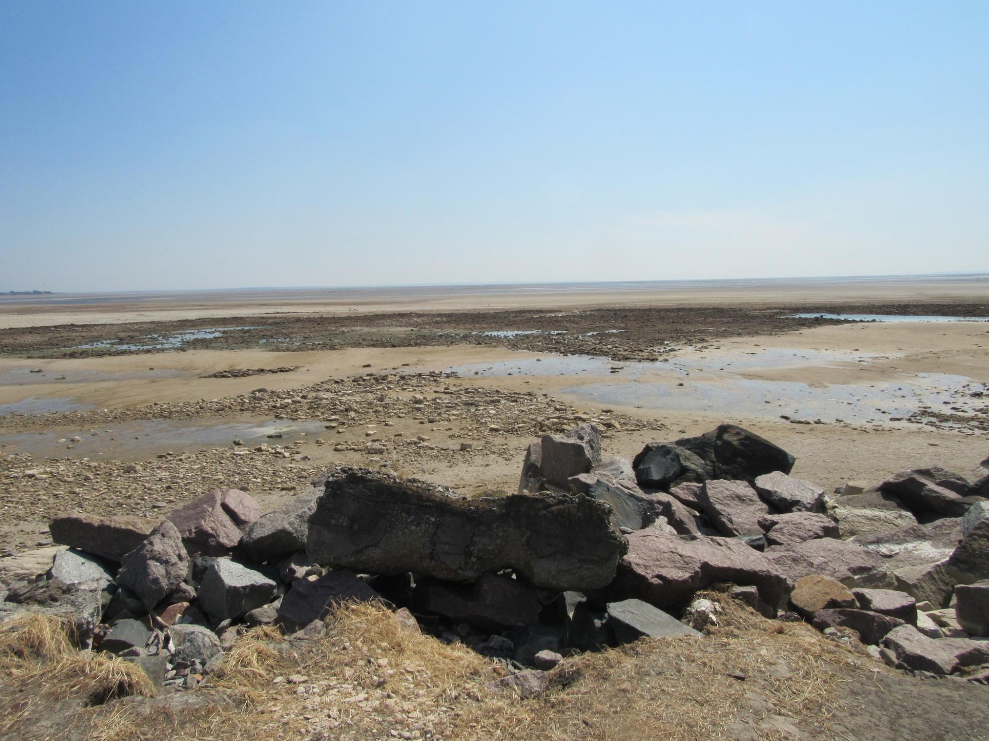 "Вторая жизнь" Каховской ГЭС: нужно ли ее отстраивать и какие есть альтернативы