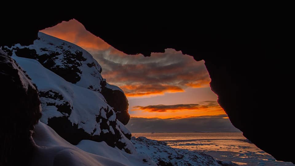 Таких фото Антарктиды вы точно не видели! И такую открытку можно получить по почте