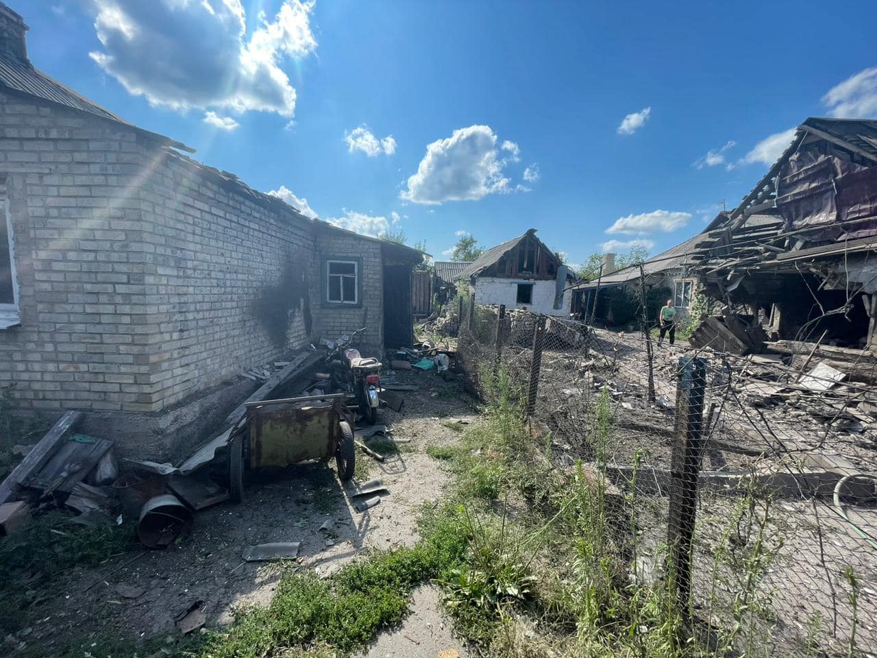Россияне обстреляли Торецкую громаду в Донецкой области: погибли двое детей