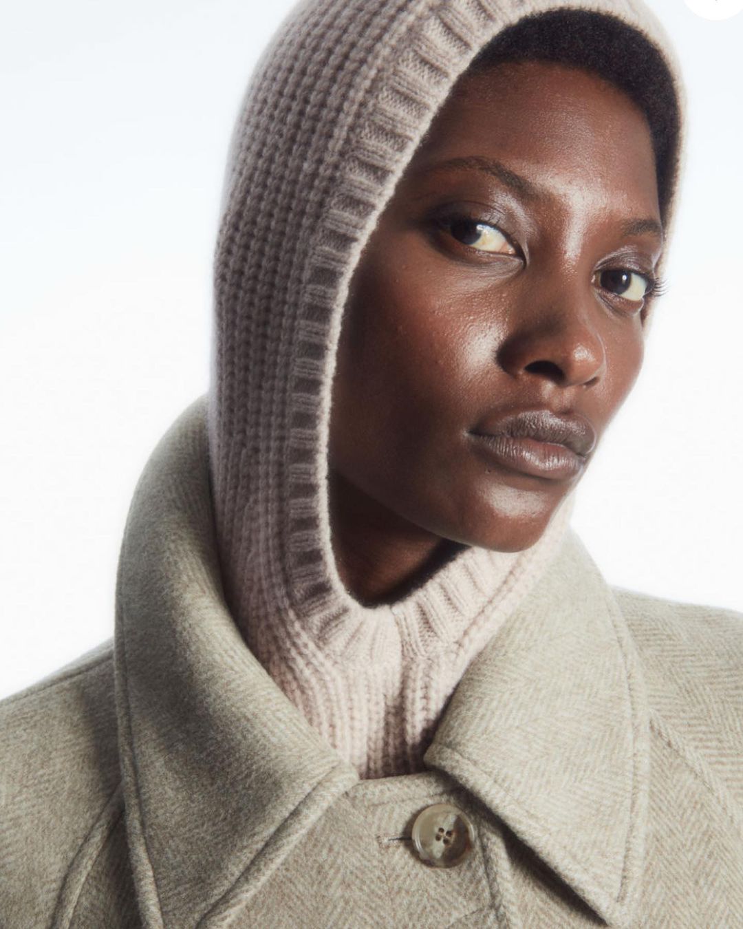 Какие головные уборы будут в моде этой осенью и зимой: фотопримеры от стилиста