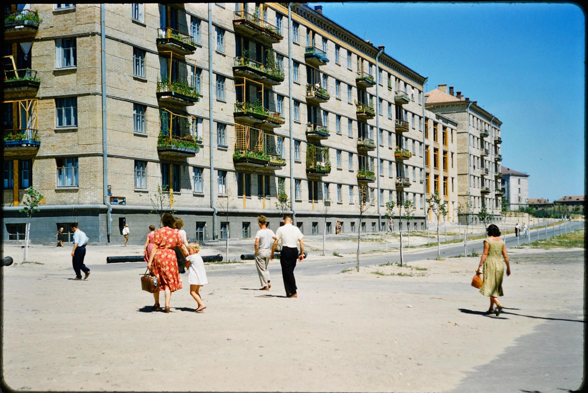 Дивіться, як 70 років тому виглядав перший житловий масив Києва (фото)