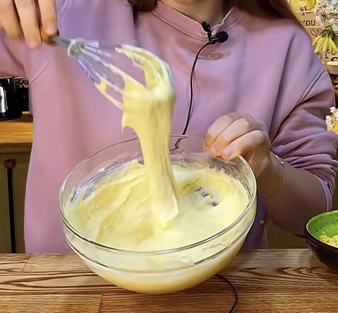 Быстро и дешево: рецепт вкусного пирога, который никогда не надоест