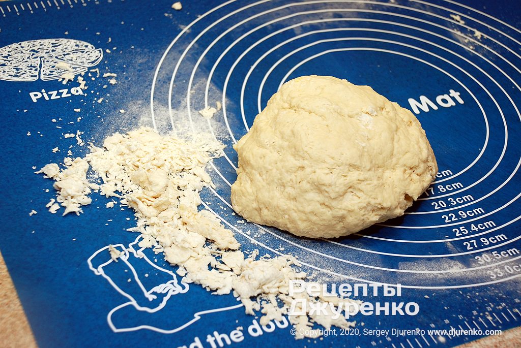 Кулінар розкрив секрет справжнього листкового тіста: запам'ятайте просте правило!