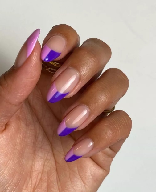 Трендовий манікюр на осінь: 7 ідей стильного "френча" з яскравими кінчиками