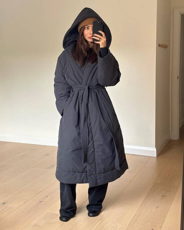 Які пальта вважають наймоднішими цього року: тренди на зиму 2024-2025