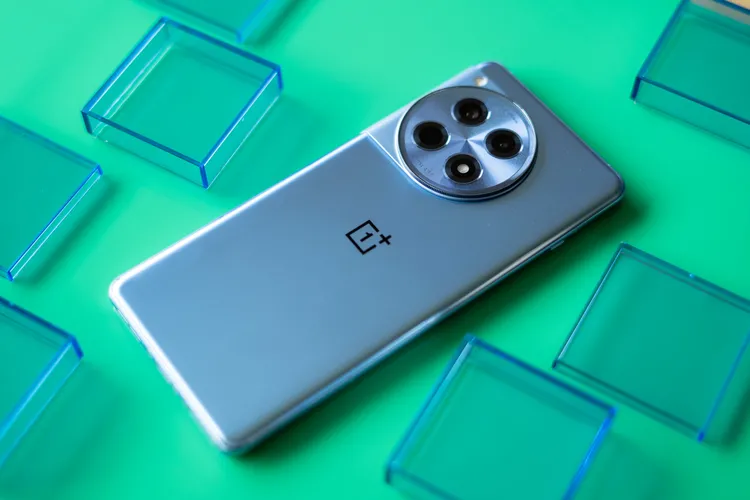 Топ-5 хороших и качественных смартфонов по цене до 20 000 гривен