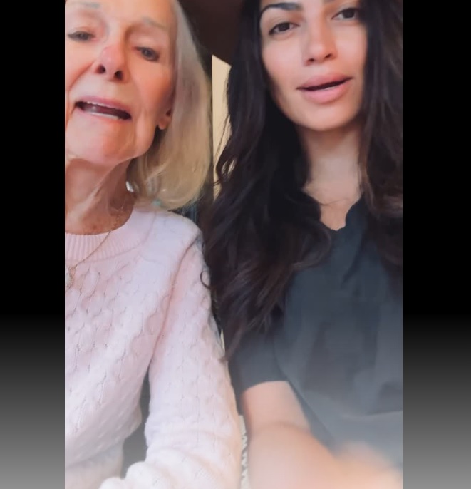 "Видеть розу в вазе, а не пыль". 93-летняя мать Мэтью МакКонахи раскрыла секреты своего долголетия