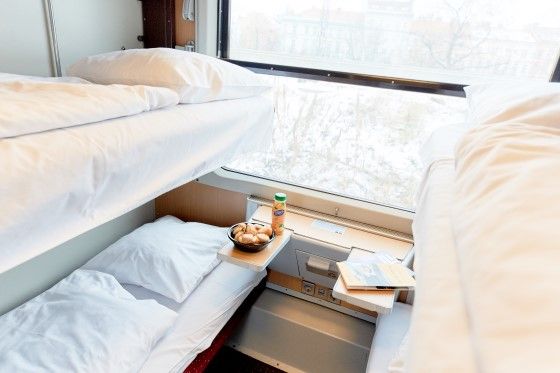 Между Киевом и Прагой пускают прямой поезд: фото роскошных вагонов и цены на билеты