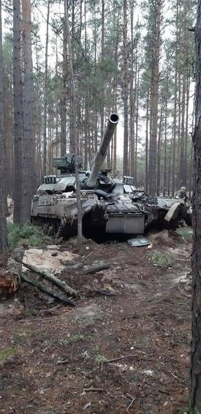 Тероборона Сумської області показала нову "колекцію" трофеїв від окупанта (фото)