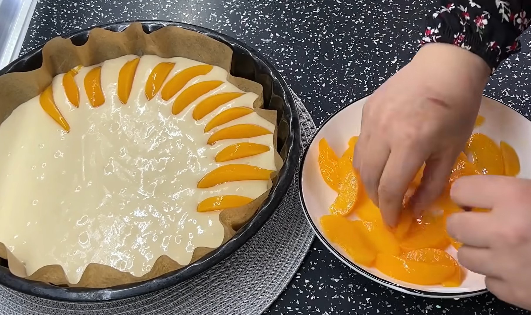 Любимый пирог итальянцев из простых украинских продуктов: рецепт-пятиминутка