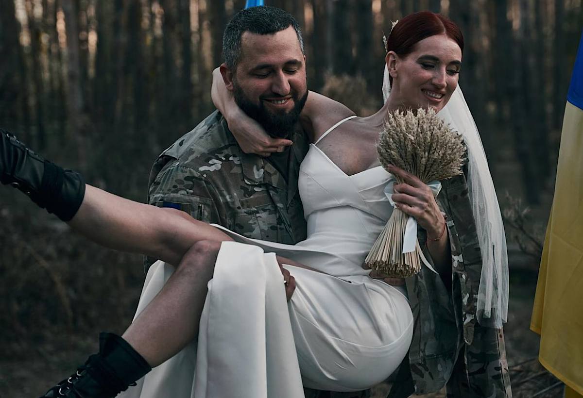 Снайперша Евгения Эмеральд объявила о разводе с военным: в чем причина