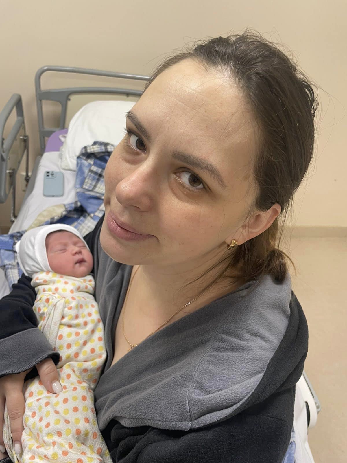 Много девочек! Сколько детей родилось в Киеве в первый день 2024 года (фото)