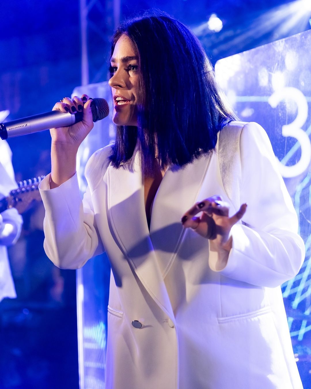 Як сьогодні виглядає Маша Собко, яка своїм співом підкорила "Фабрику зірок" і Нацвідбір на "Євробачення"